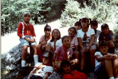 1983-50-branco-campo-estivo